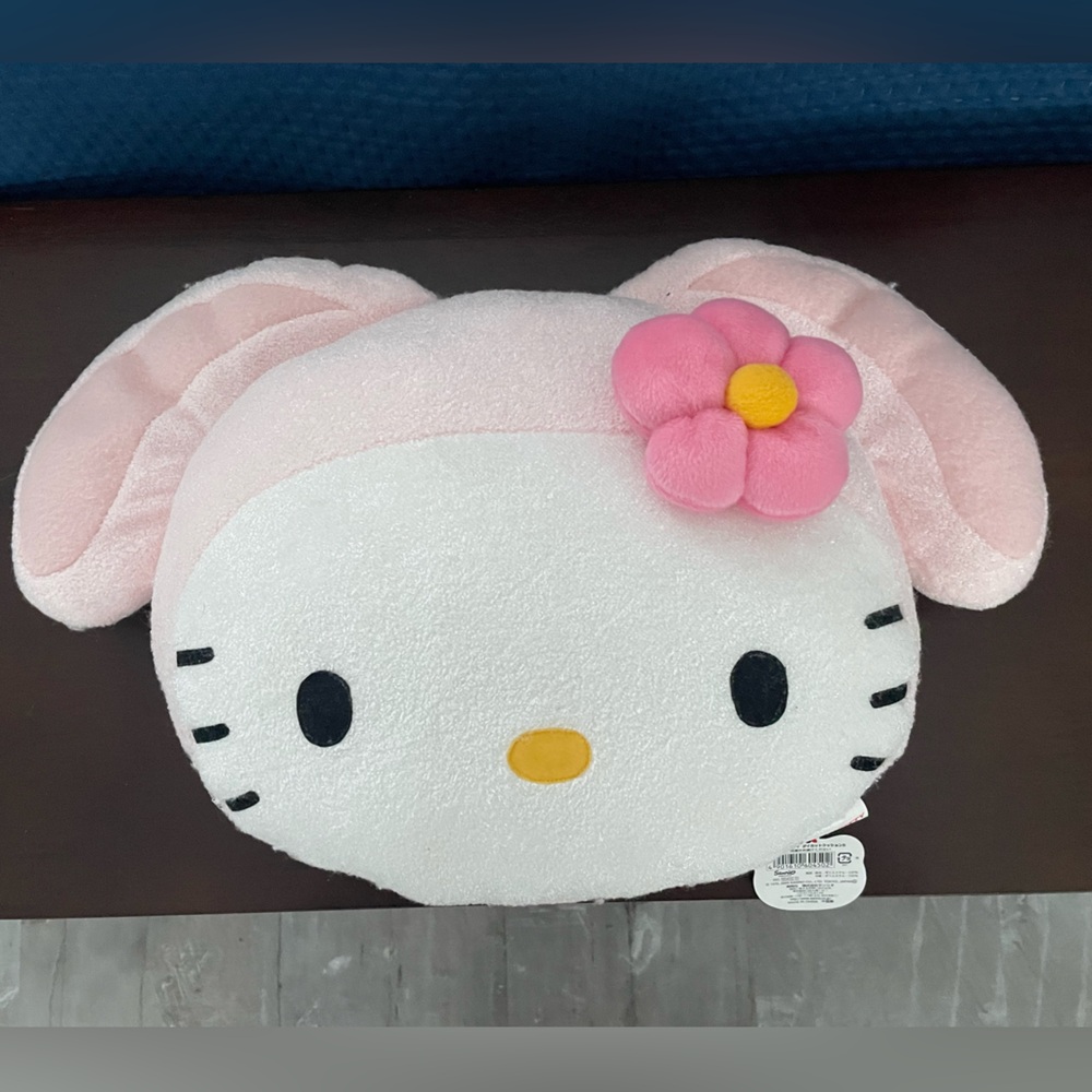 Hello Kitty cushion